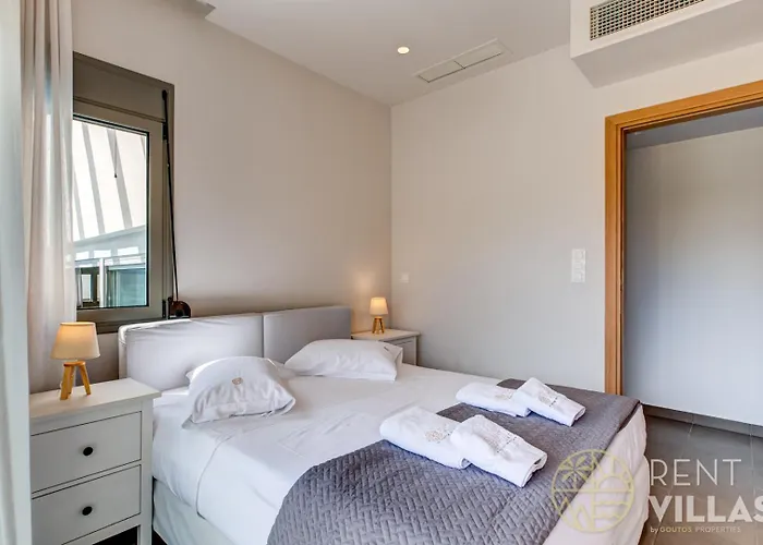 Rvg Luxury Houses With Private Pools In Porto Heli