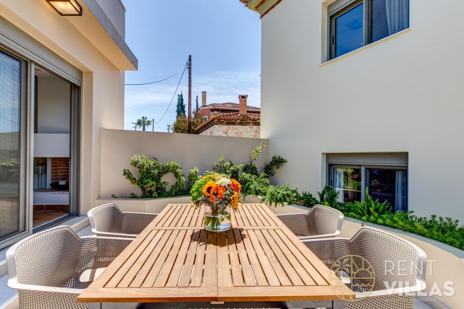 Rvg Luxury With Private Pools In Porto Heli