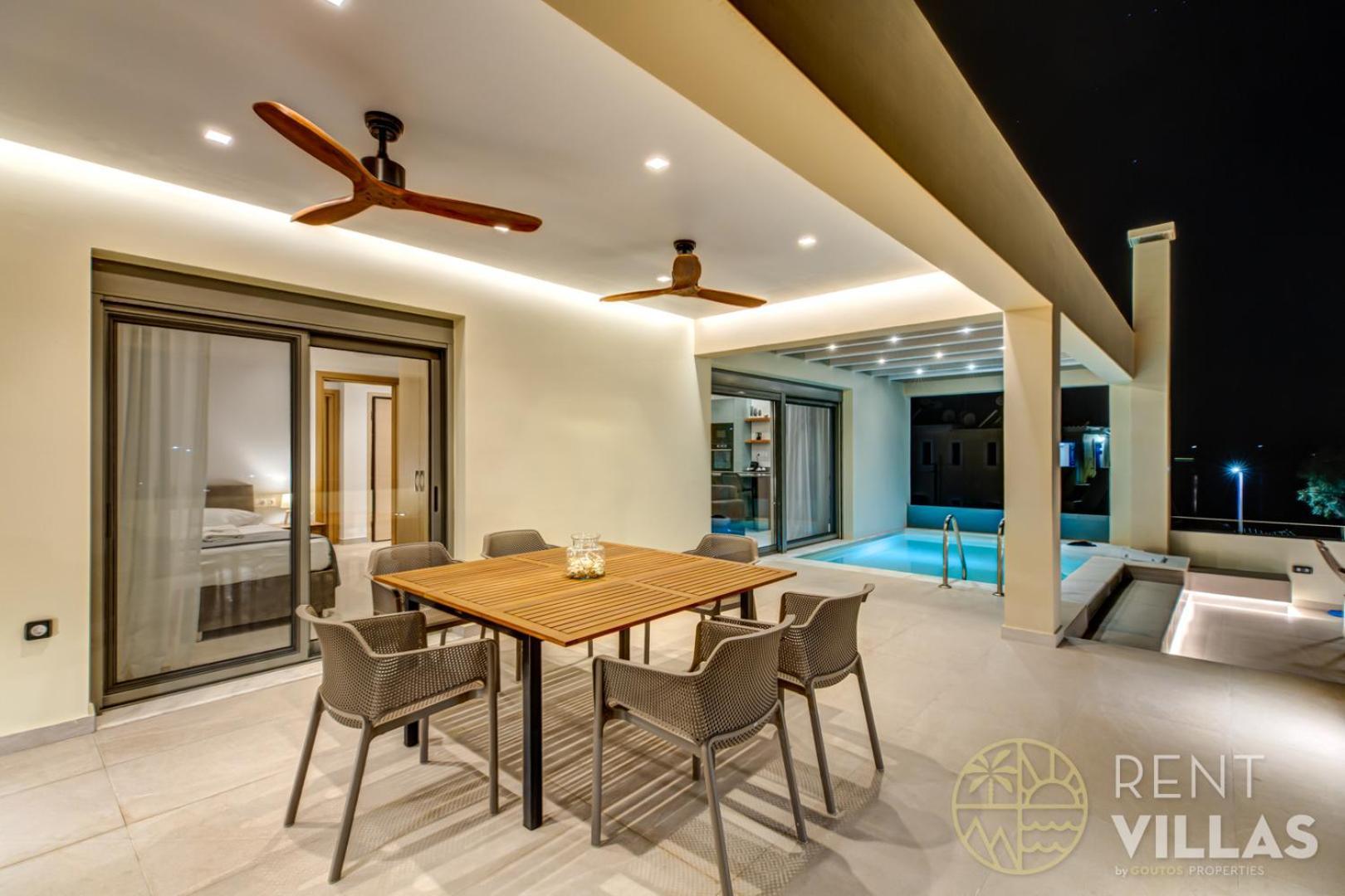 Rvg Luxury With Private Pools In Porto Heli
